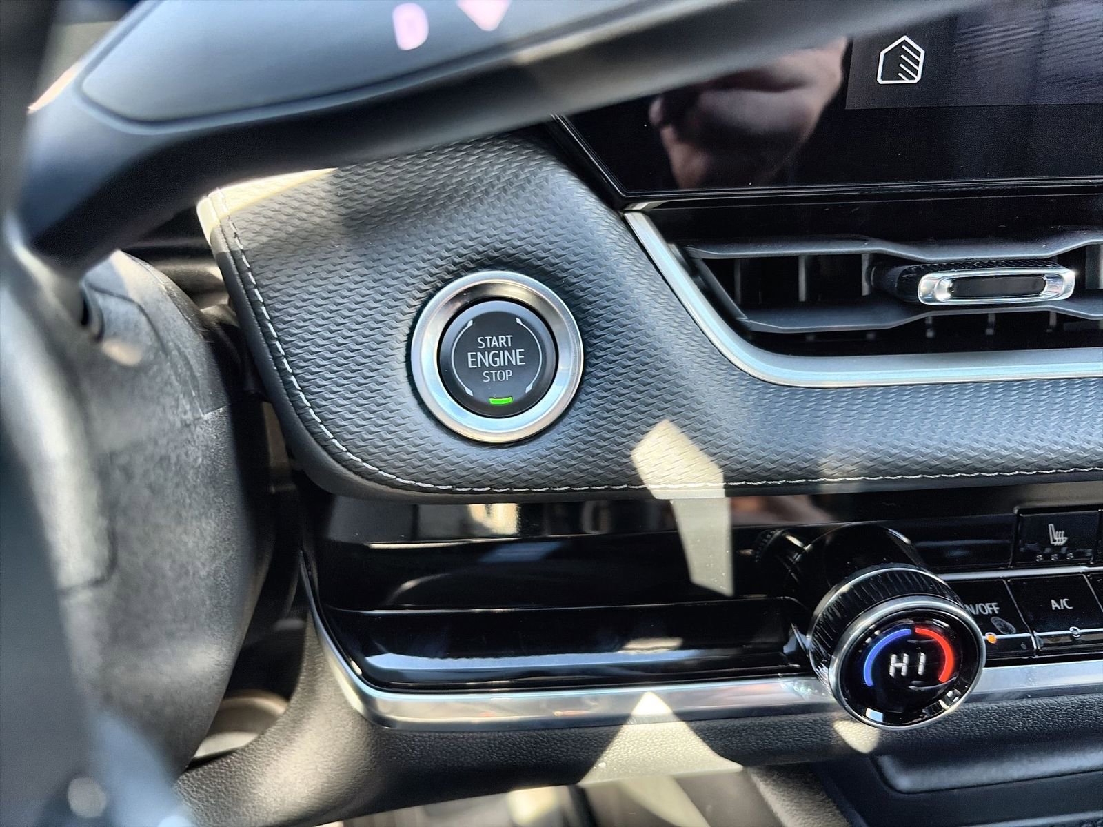 New 2026 Chevrolet Equinox LT w/ Convenience Package II image 16