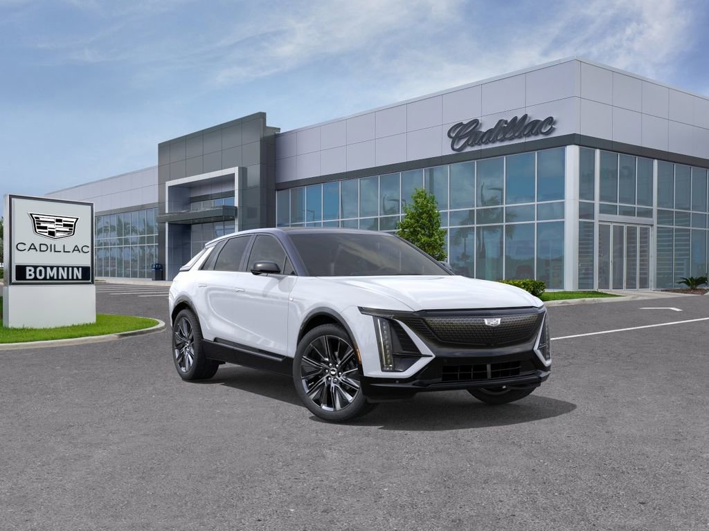 New 2026 Cadillac Lyriq Signature Sport RWD image 2