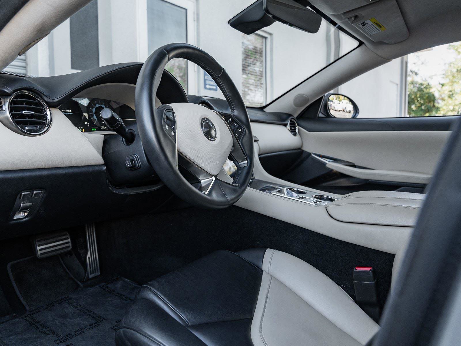 Used 2018 Karma Revero Luxury RWD image 8