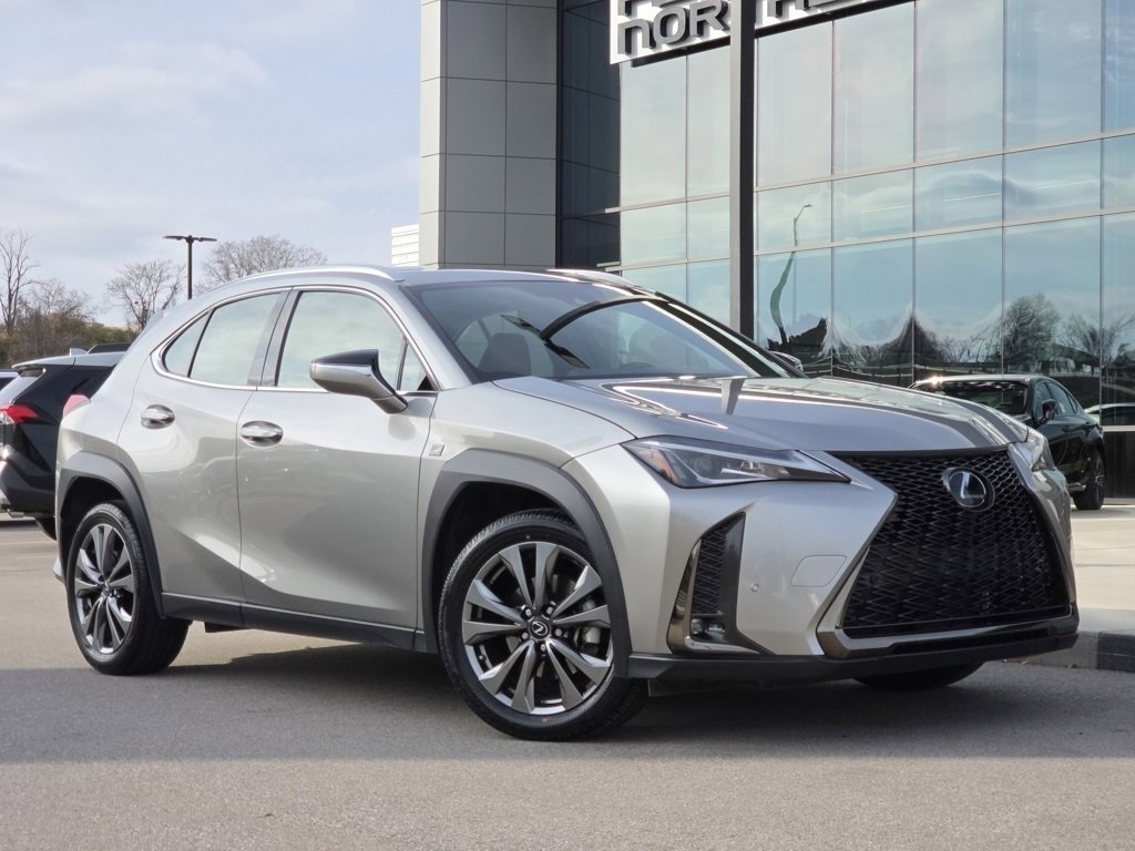 Used 2019 Lexus UX 200 F Sport image 2