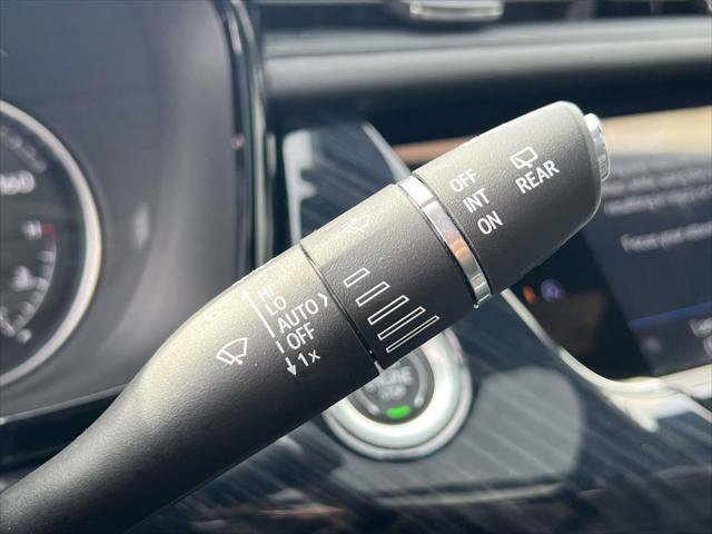 Used 2023 Cadillac XT6 Premium Luxury image 25