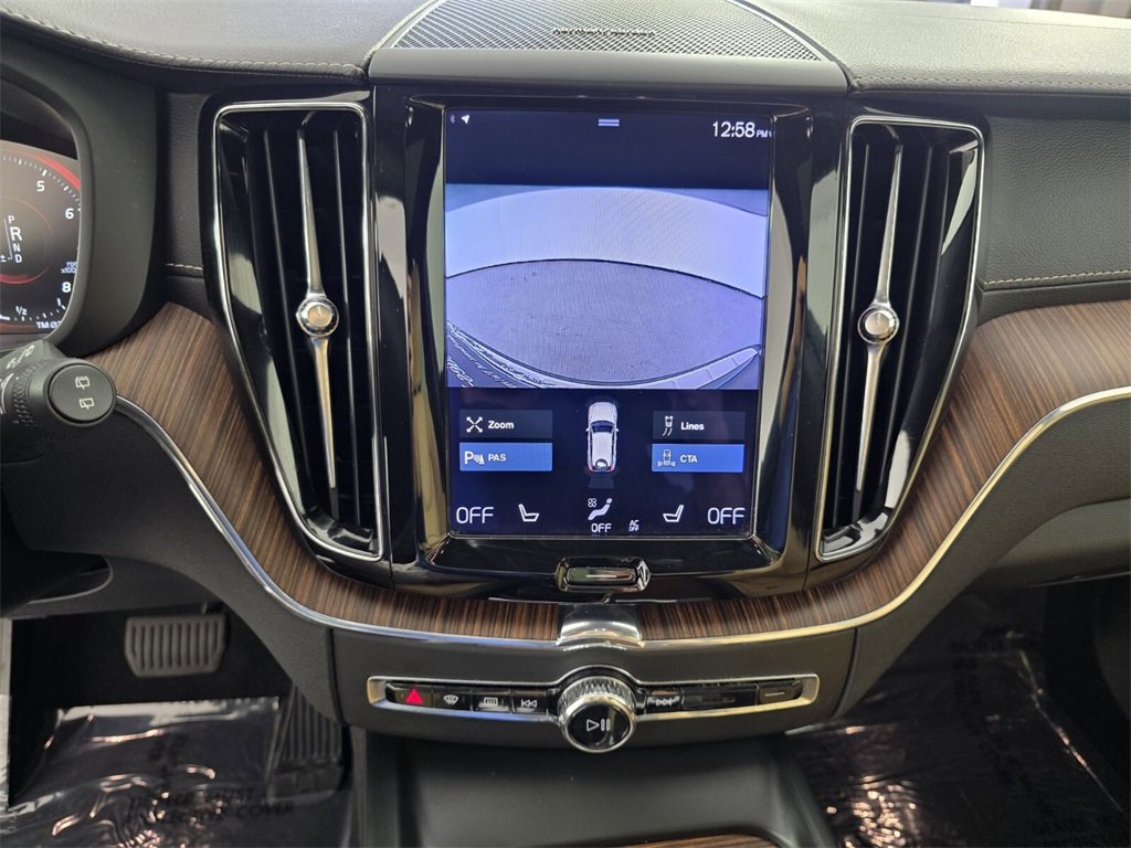 Used 2021 Volvo XC60 T5 Inscription w/ Protection Package Premier image 20