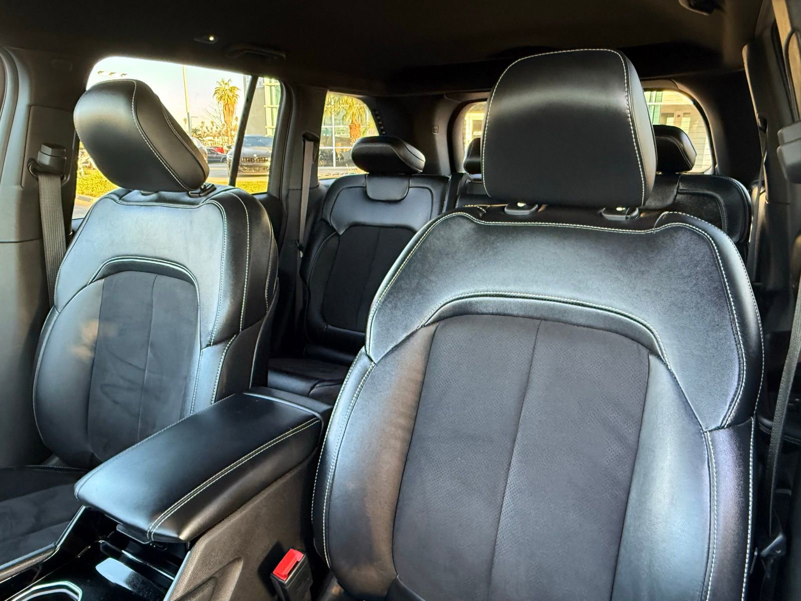 Used 2022 Jeep Grand Cherokee Altitude image 21