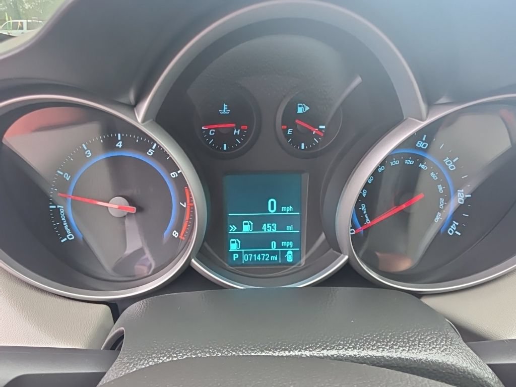 Used 2012 Chevrolet Cruze LT FWD image 24