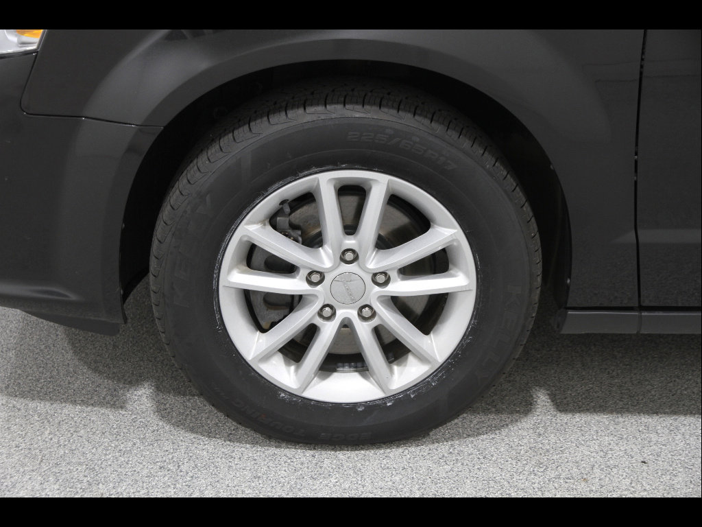 Used 2019 Dodge Grand Caravan SXT FWD image 21