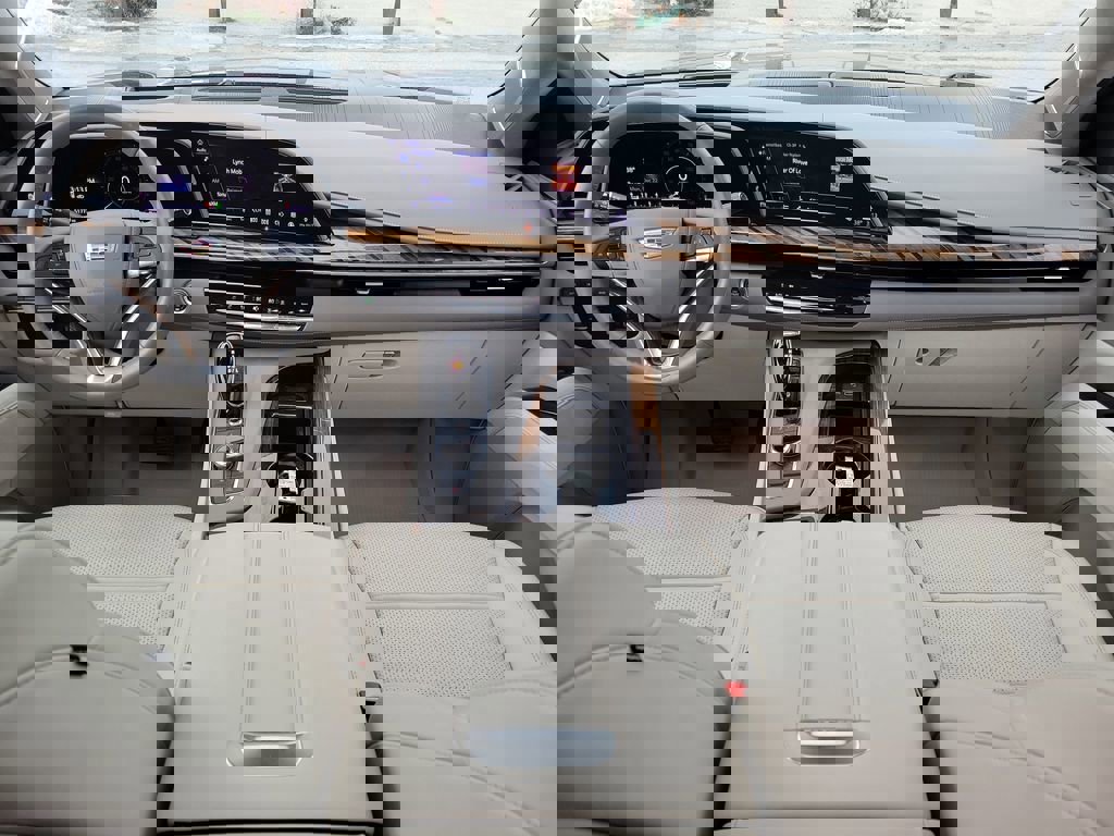 Certified 2022 Cadillac Escalade Premium Luxury Platinum image 13