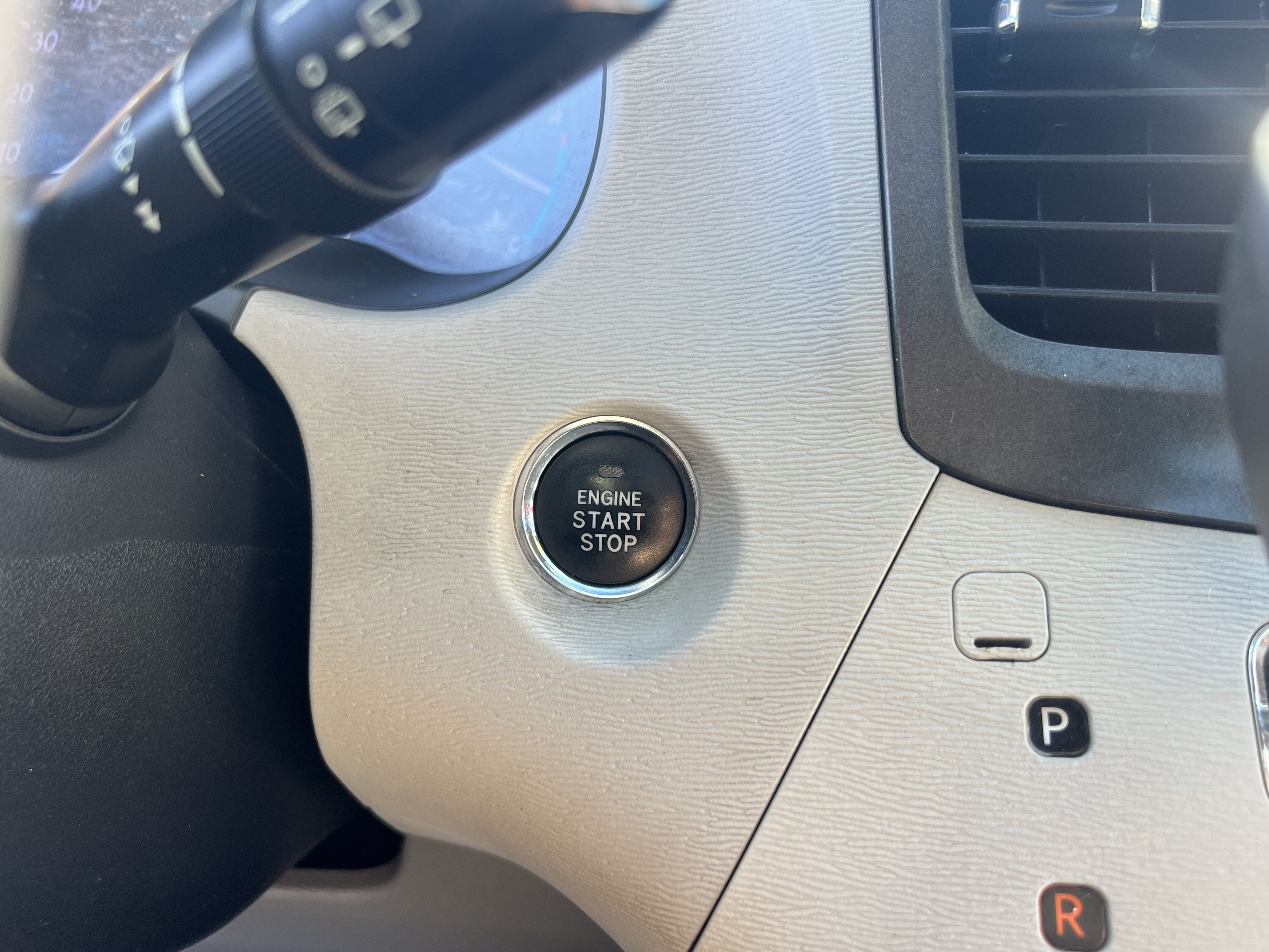 Used 2011 Toyota Sienna XLE FWD image 34