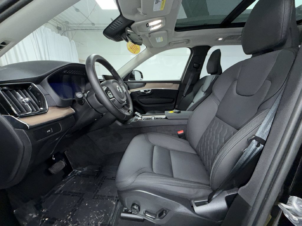 Used 2026 Volvo XC90 B6 Plus AWD/4WD image 12