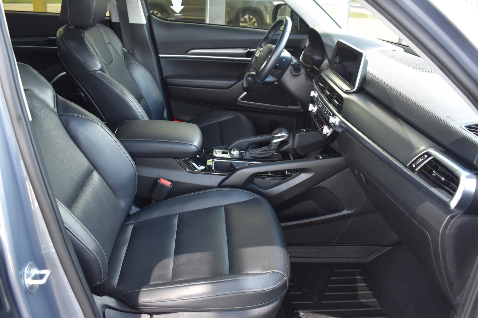 Used 2022 Kia Telluride S FWD image 68