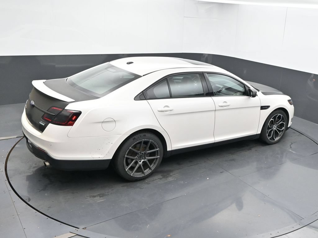 Used 2017 Ford Taurus SHO AWD/4WD image 35
