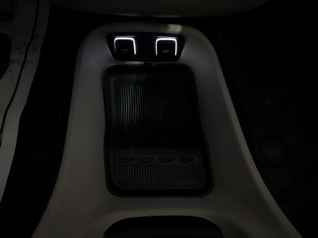 Used 2017 Chrysler Pacifica Platinum image 20