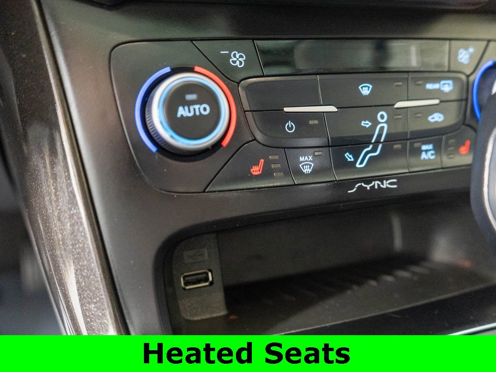 Used 2018 Ford Focus Titanium image 21