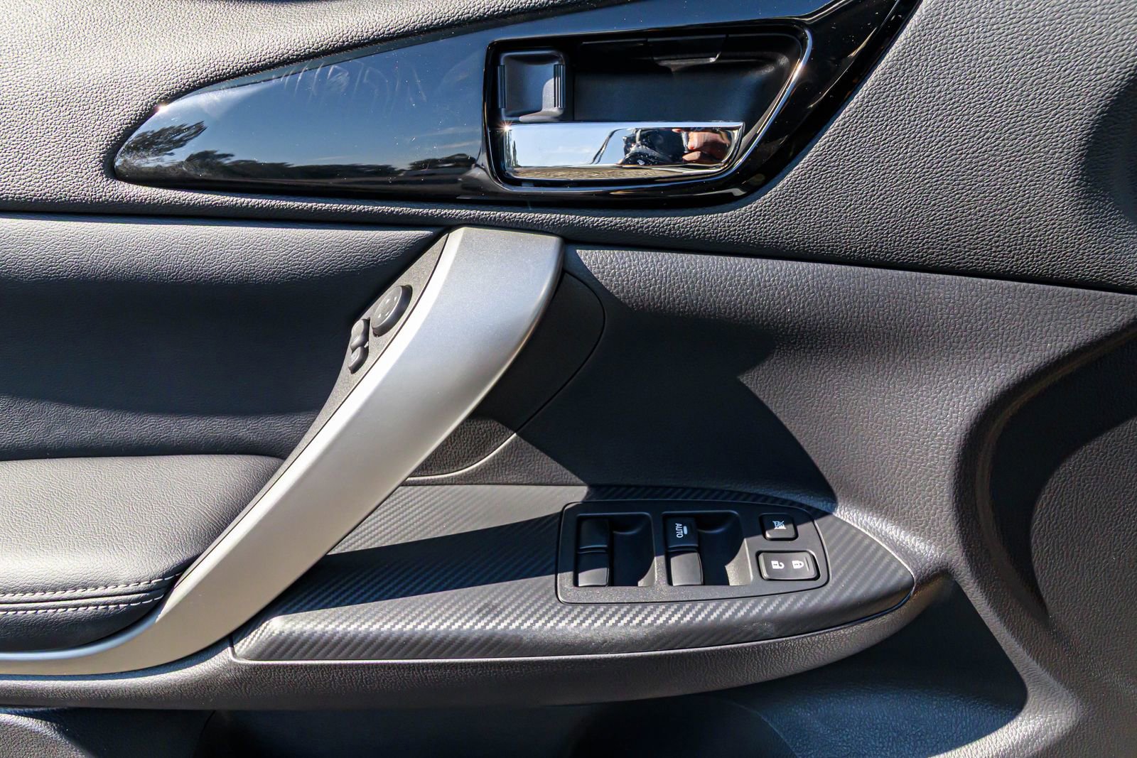 New 2025 Mitsubishi Eclipse Cross SE AWD/4WD image 21