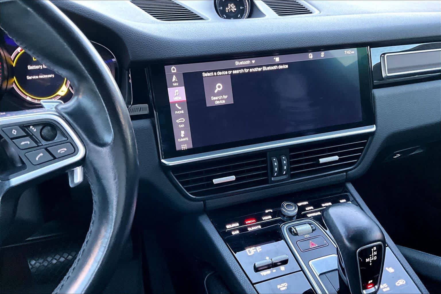 Used 2019 Porsche Cayenne AWD/4WD image 7