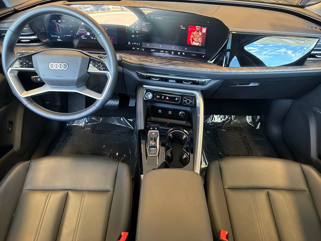 Certified 2025 Audi Q5 Premium w/ Convenience Package AWD/4WD image 19