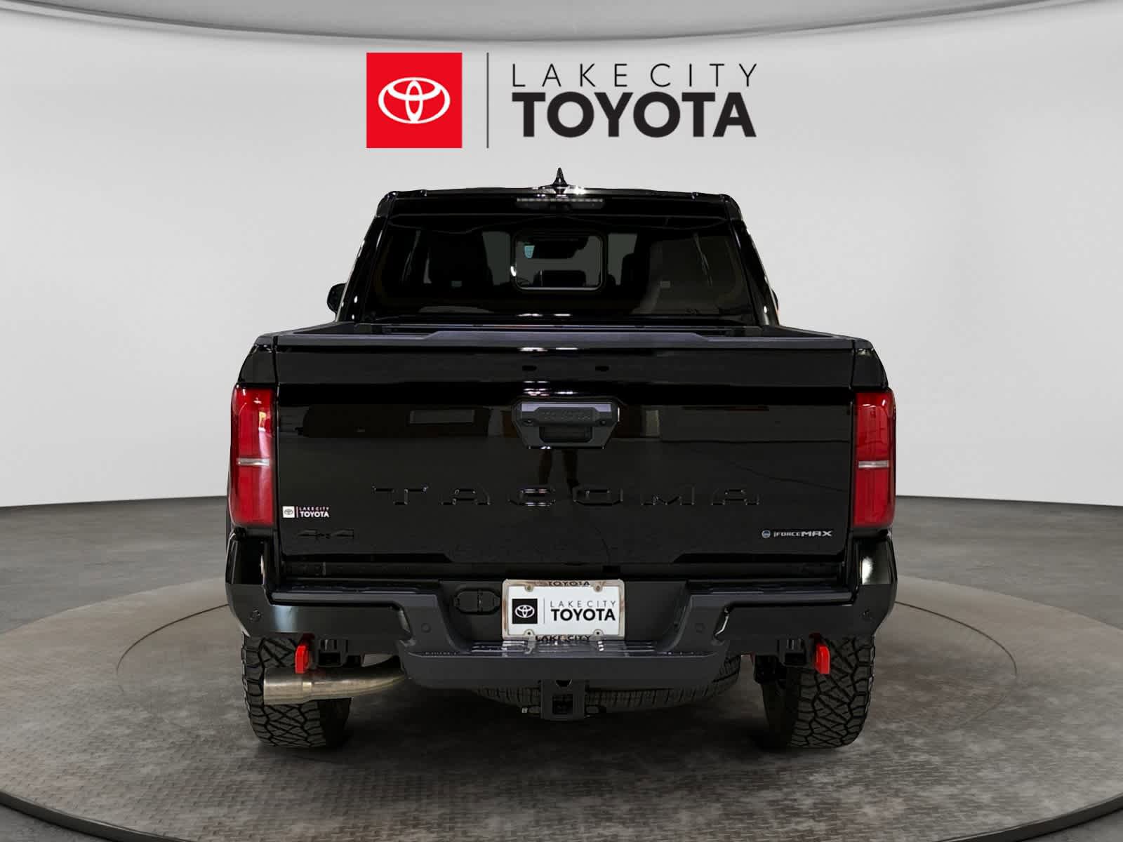 Used 2026 Toyota Tacoma TRD Off-Road w/ TRD Off Road Premium Package AWD/4WD image 7