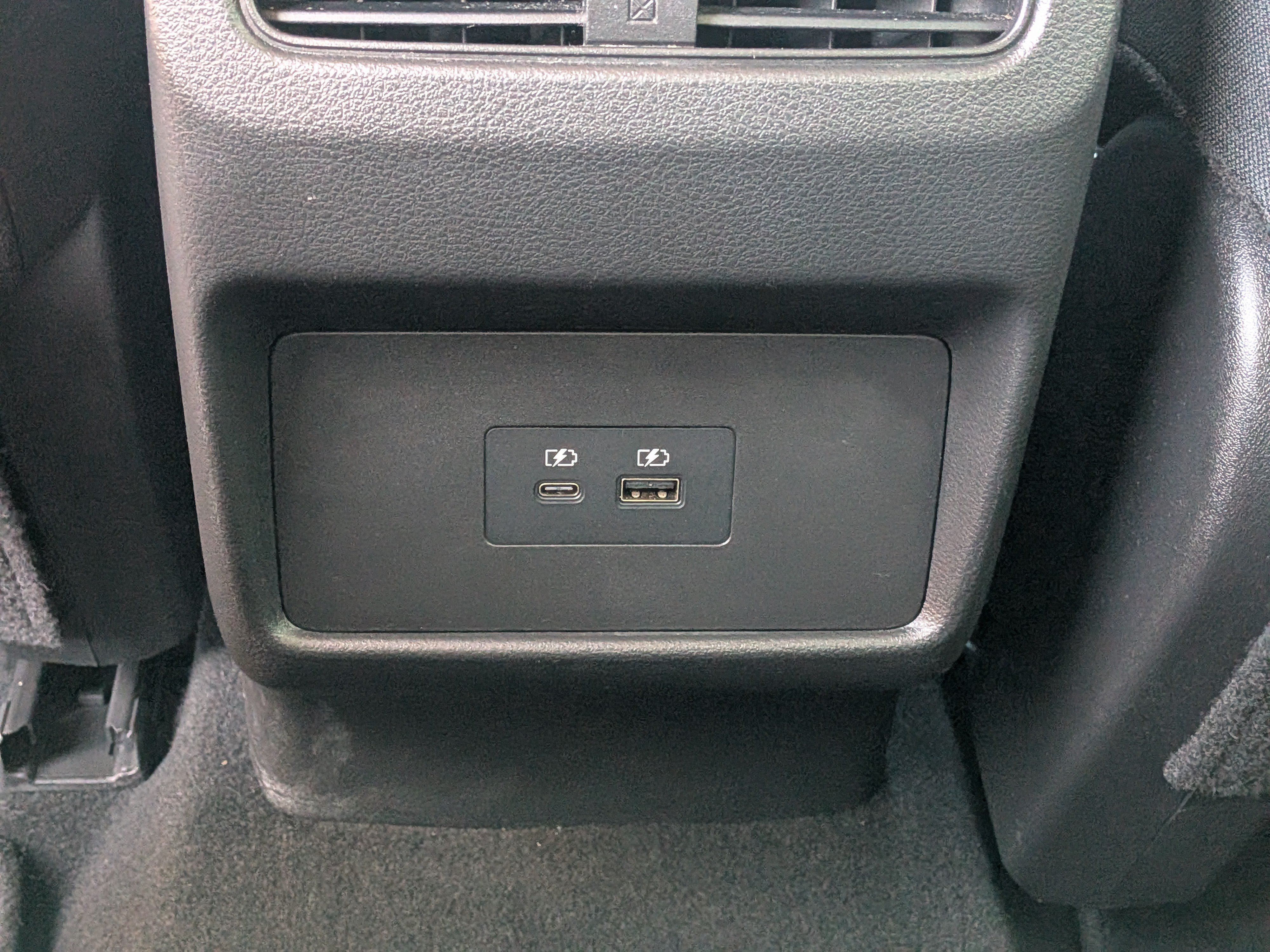 Used 2023 Nissan Rogue SV AWD/4WD image 15