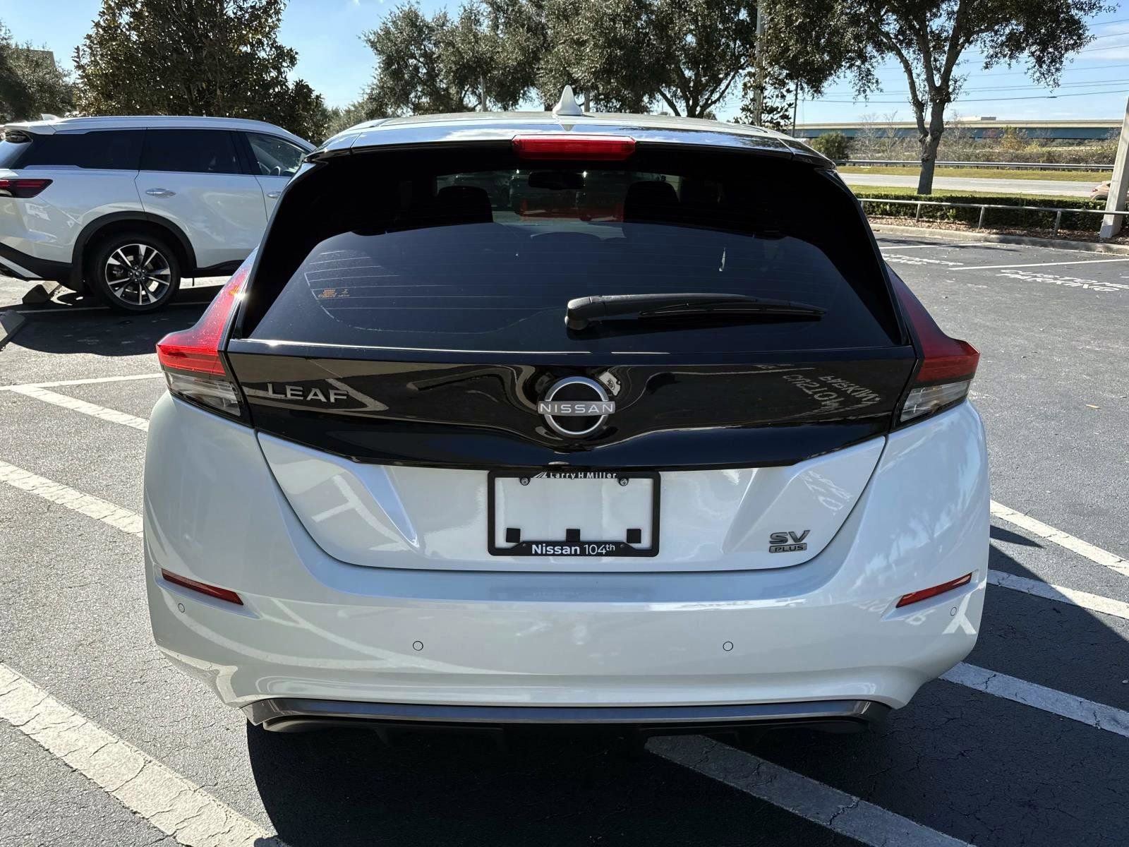 Used 2023 Nissan Leaf SV Plus image 3