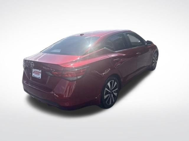 Used 2025 Nissan Sentra SV w/ SV Premium Package FWD image 7