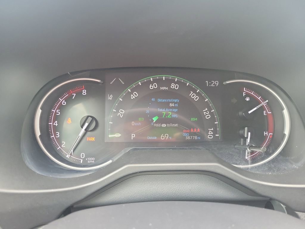 Certified 2021 Toyota RAV4 Limited image 33