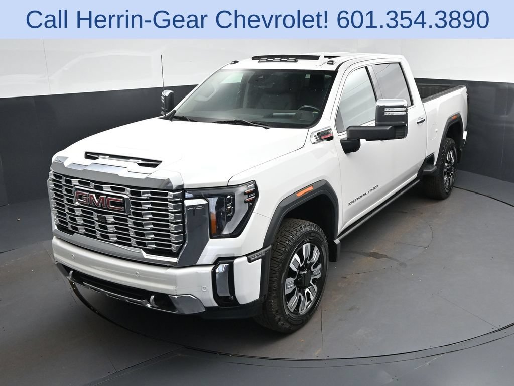 Used 2024 GMC Sierra 2500 Denali w/ Denali Reserve Package AWD/4WD image 32