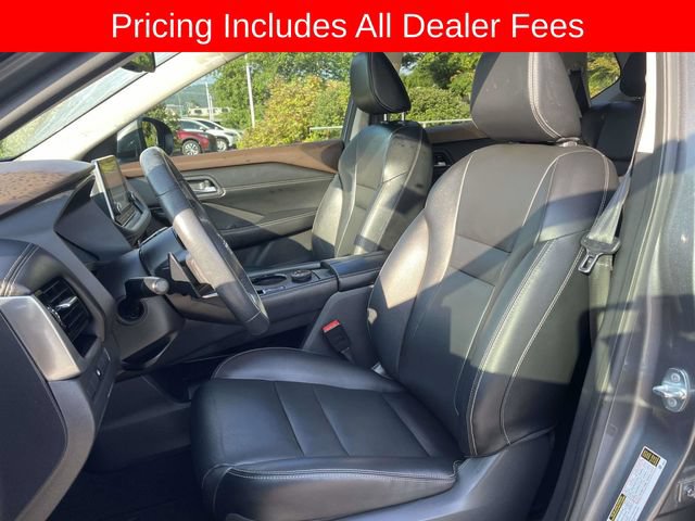 Used 2023 Nissan Rogue SL AWD/4WD image 22