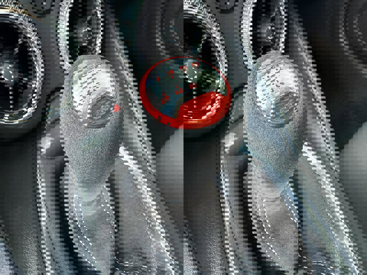 Used 2018 Chevrolet Camaro SS RWD image 22