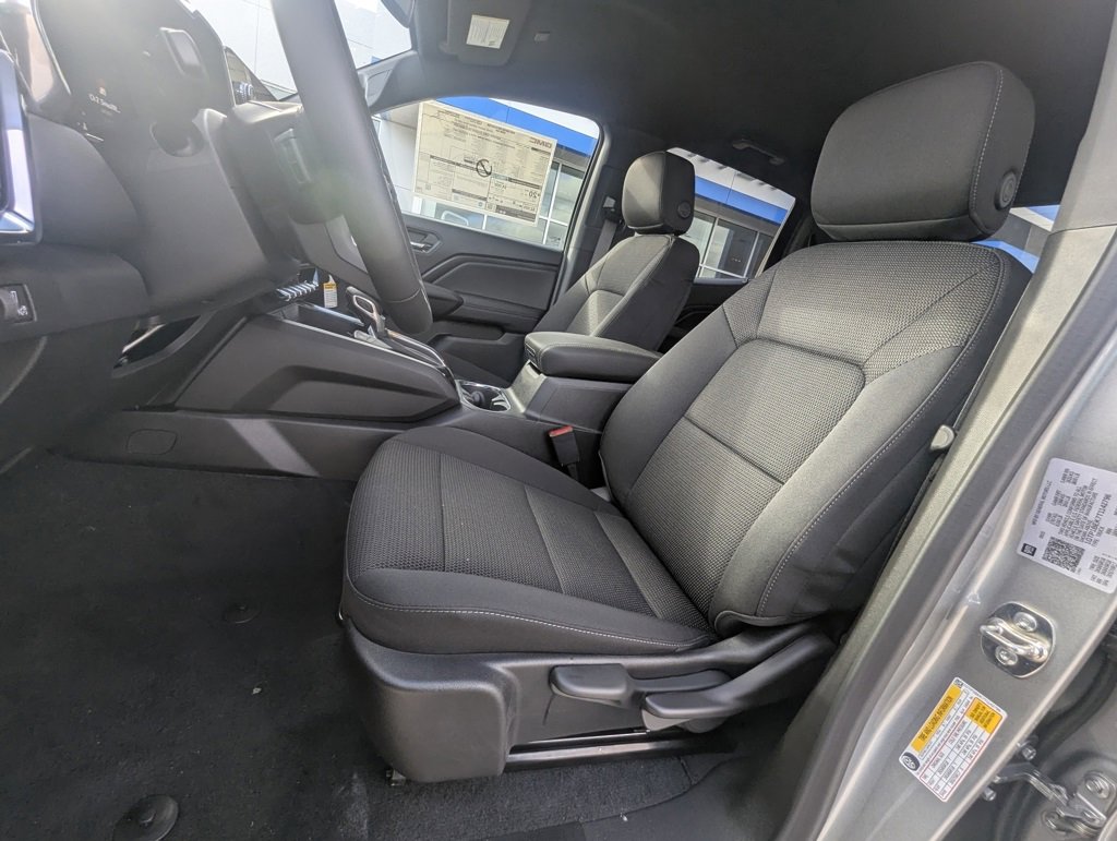 New 2026 GMC Canyon Elevation image 13