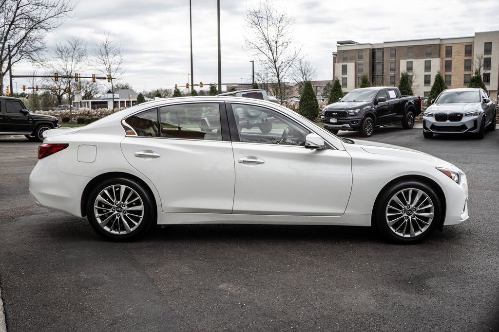 Used 2021 INFINITI Q50 Luxe image 3