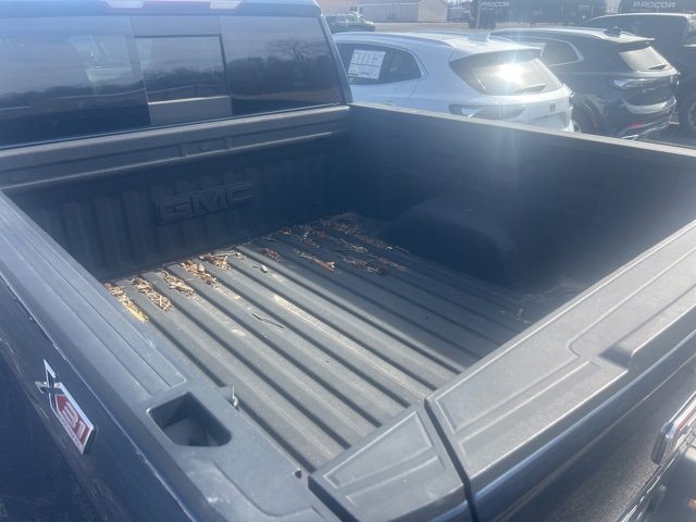 Used 2020 GMC Sierra 1500 SLT w/ SLT Premium Plus Package image 4