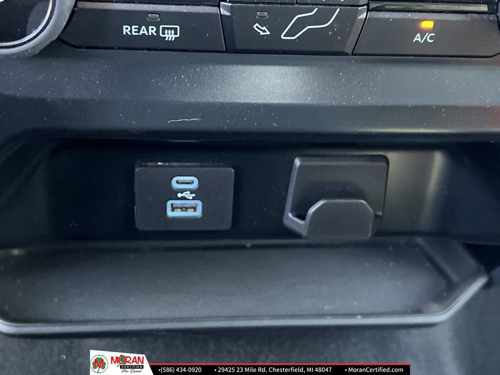 Used 2023 Ford F150 XLT w/ Trailer Tow Package image 23