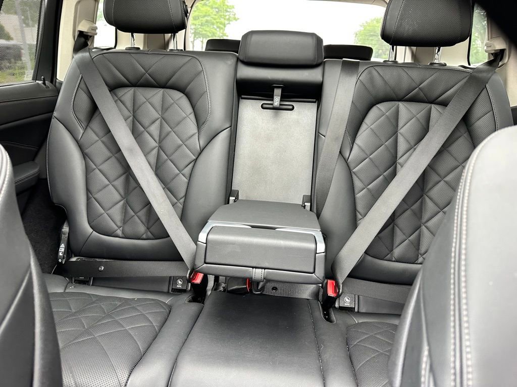 Used 2024 BMW X7 xDrive40i image 23