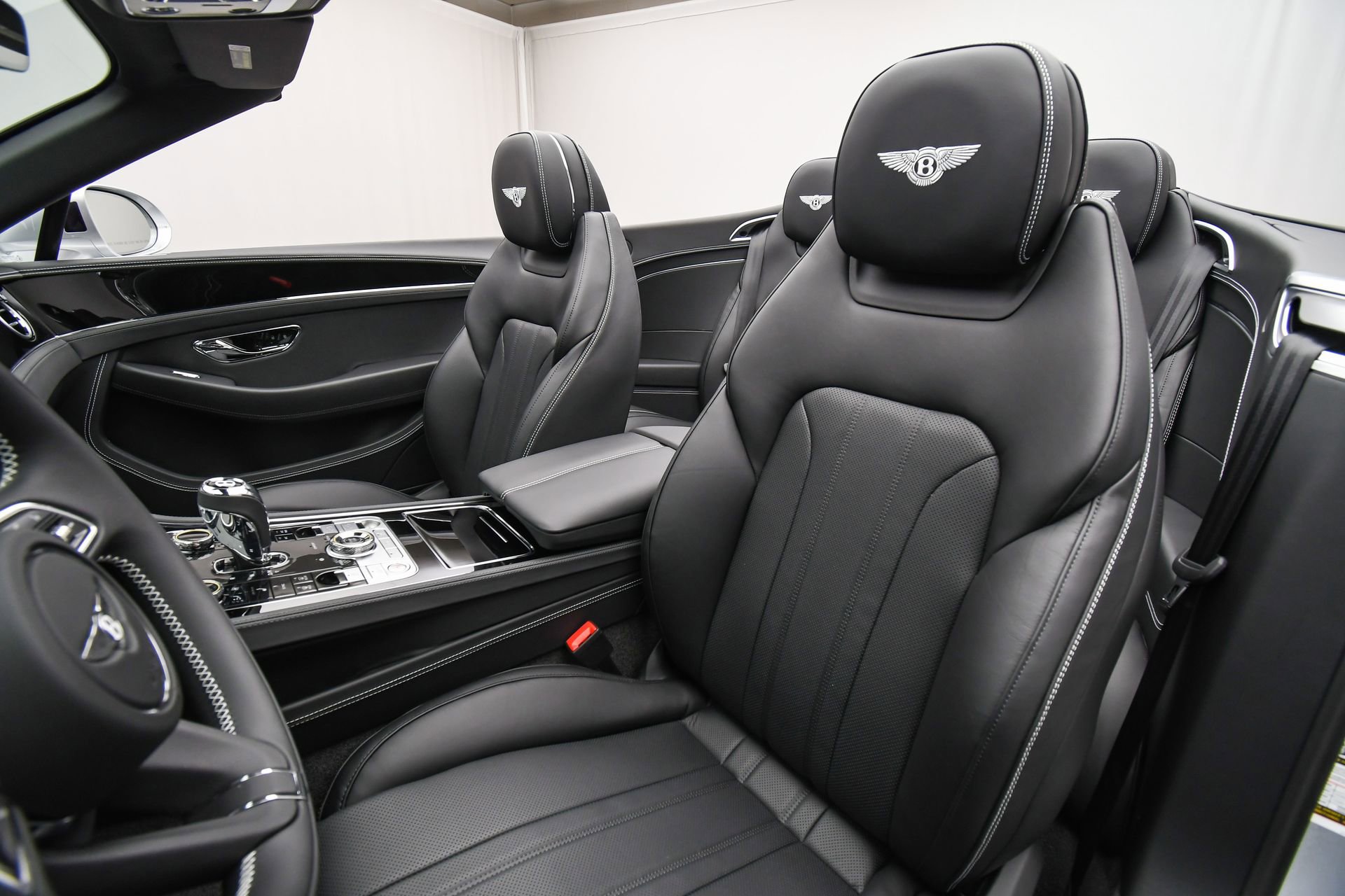 New 2026 Bentley Continental GTC AWD/4WD image 45