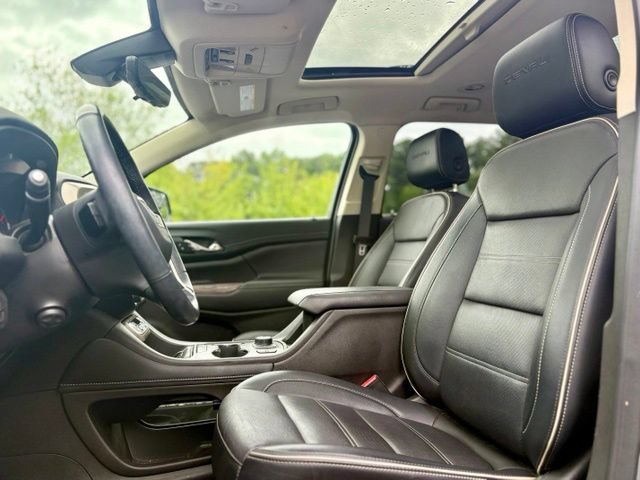 Used 2023 GMC Acadia Denali w/ Denali Ultimate Package FWD image 27