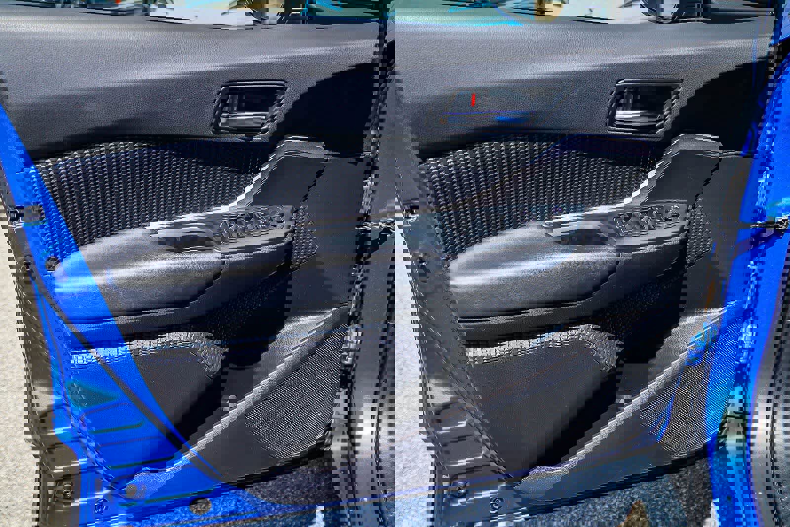 Used 2020 Toyota C-HR LE image 20