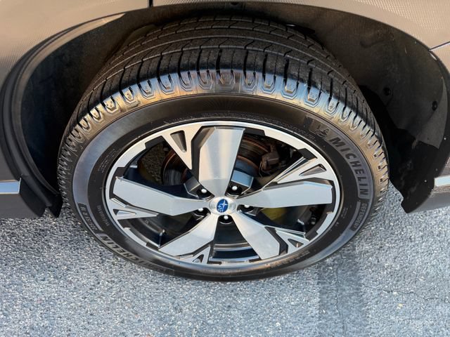 Used 2019 Subaru Forester Touring AWD/4WD image 17