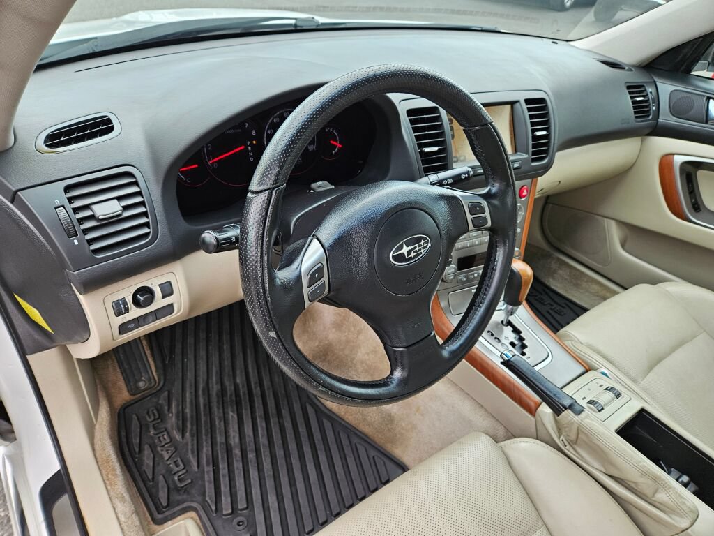 Used 2006 Subaru Legacy 2.5GT Limited AWD/4WD image 17