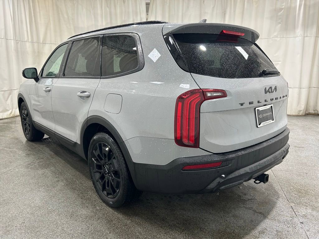 Used 2022 Kia Telluride EX w/ EX Premium Package image 6