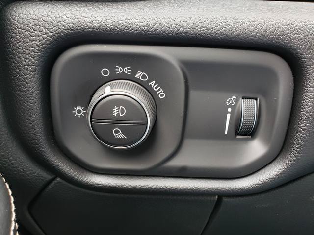 New 2027 RAM 2500 Big Horn AWD/4WD image 30