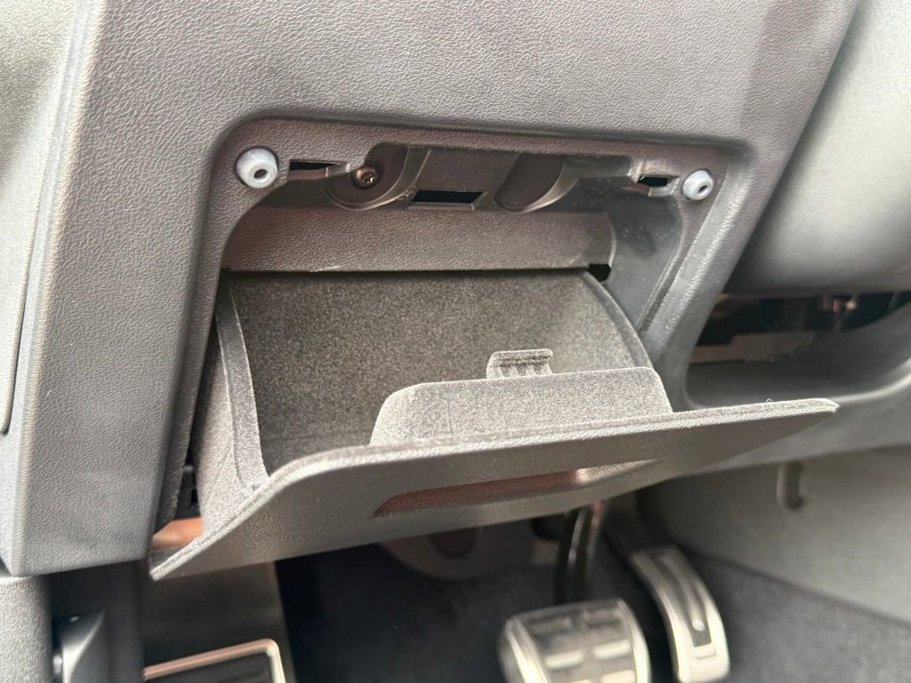 New 2025 Audi SQ5 Prestige image 79