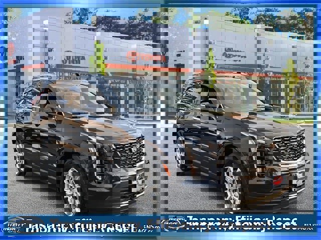 Used 2023 Cadillac XT4 Luxury w/ Cold Weather Package