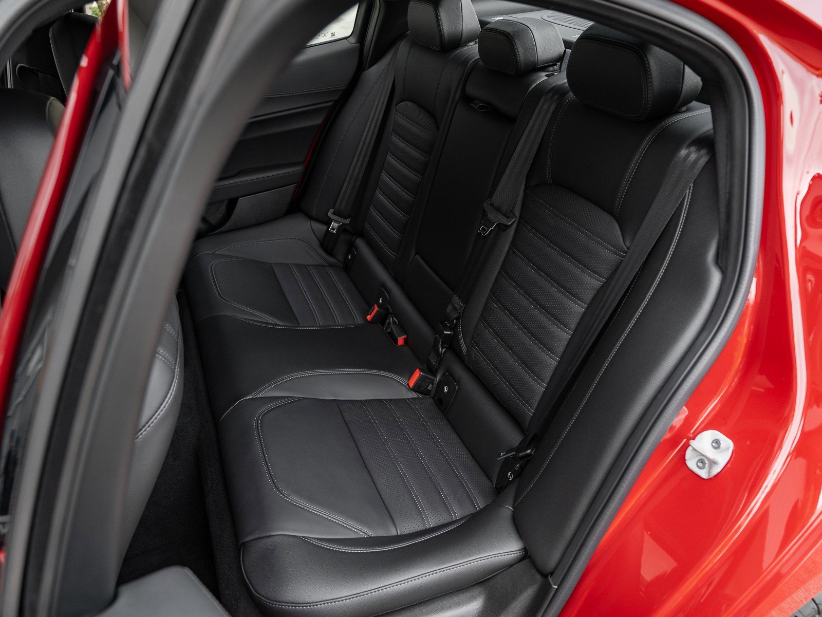 New 2024 Alfa Romeo Giulia Quadrifoglio w/ Active Assist Plus Package image 13