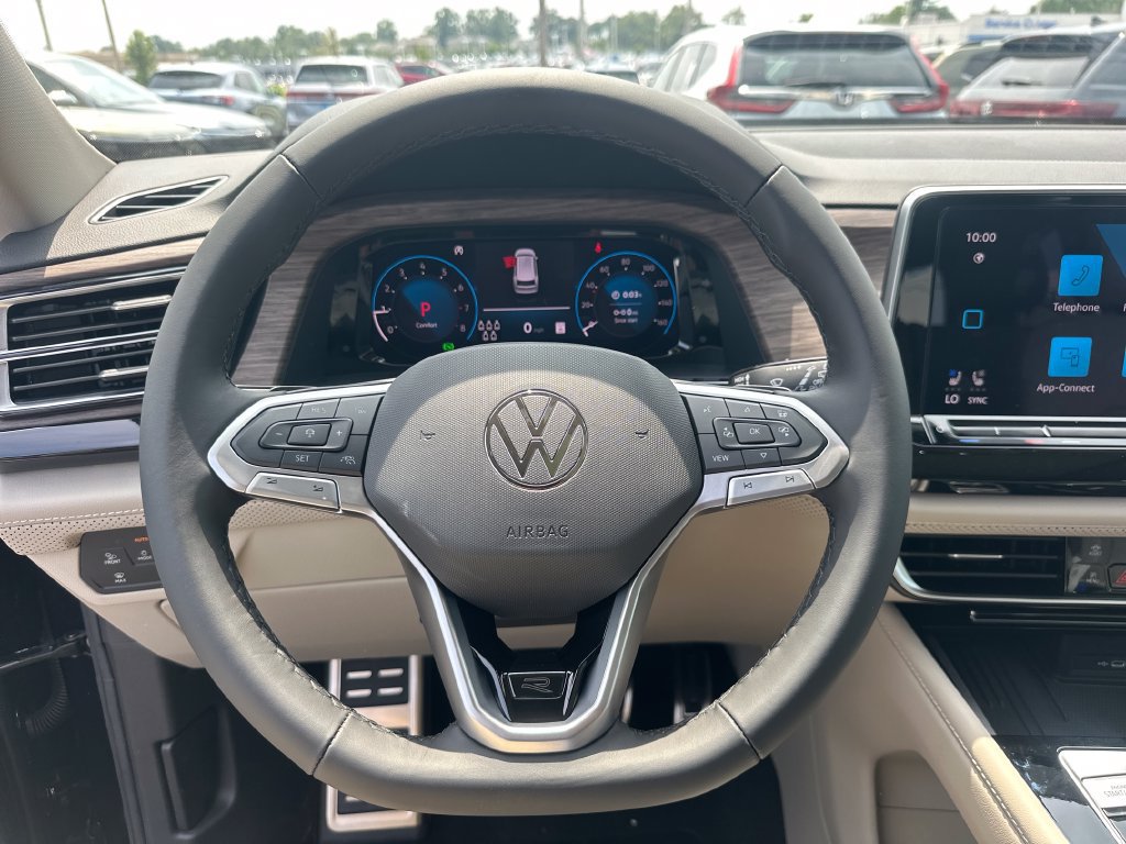 New 2026 Volkswagen Atlas SEL Premium R-Line AWD/4WD image 16