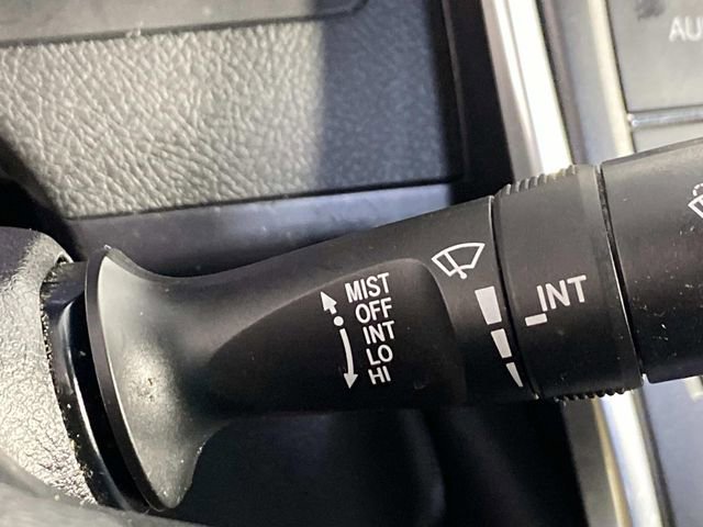 Used 2017 Toyota Camry LE FWD image 17