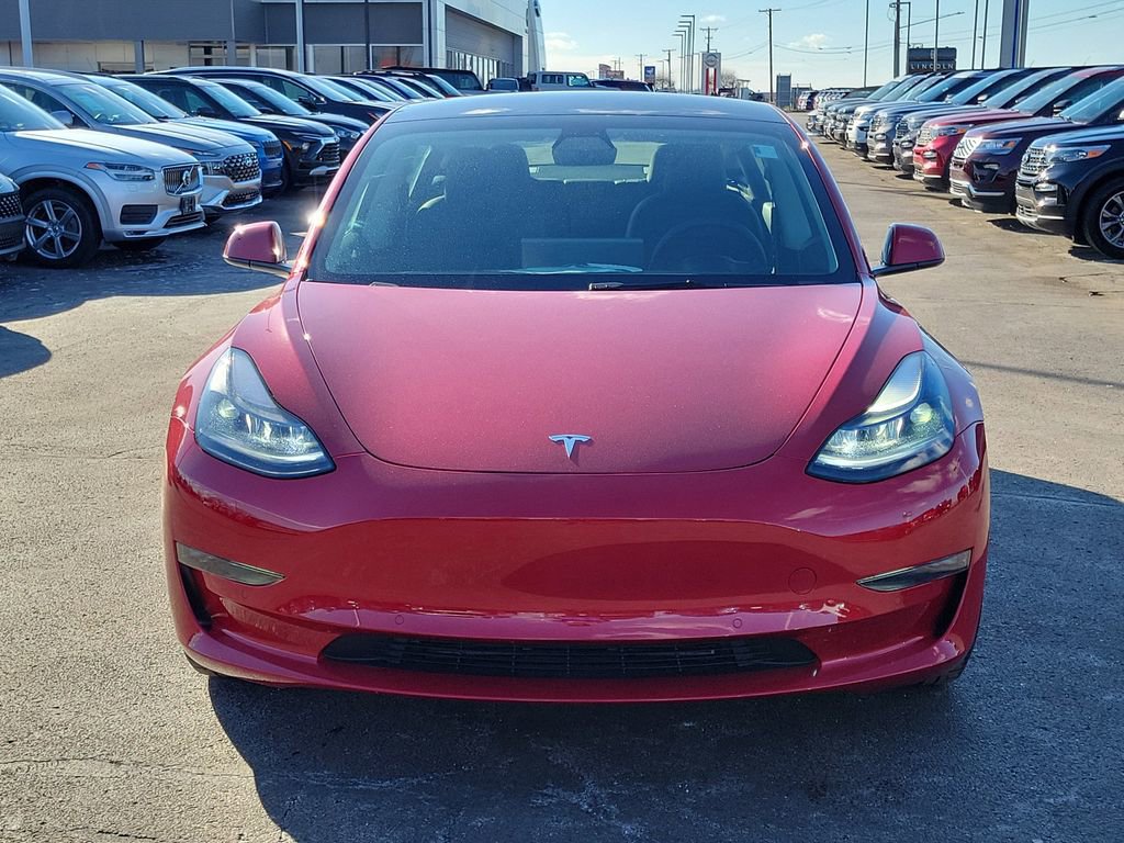 Used 2022 Tesla Model 3 Performance image 2