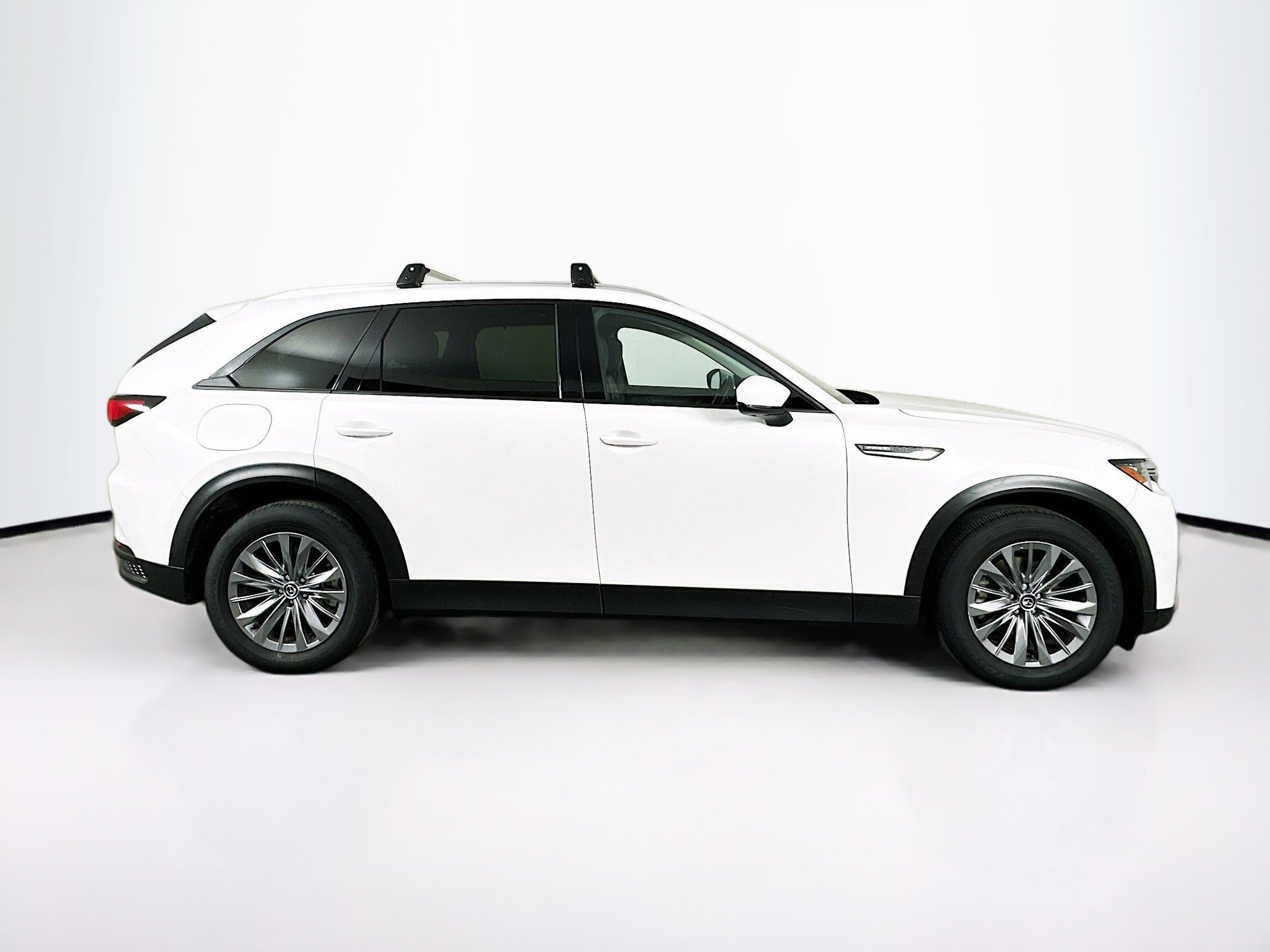 Used 2024 MAZDA CX-90 Plug-In Hybrid w/ Preferred image 10