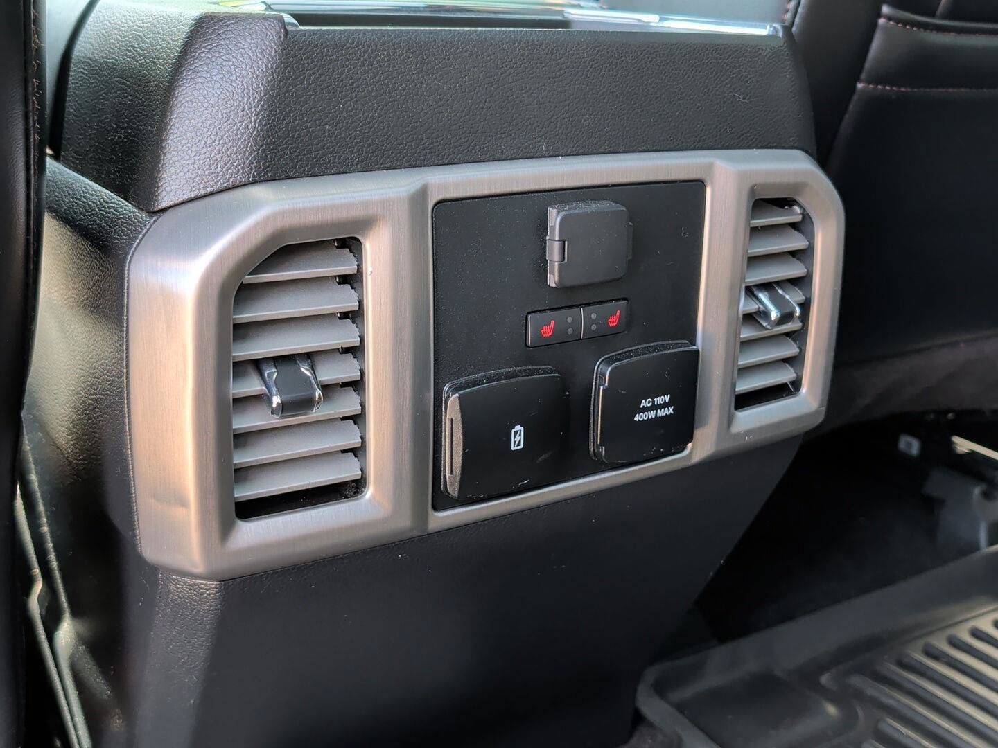 Used 2019 Ford F150 Platinum w/ Equipment Group 701A Luxury AWD/4WD image 29