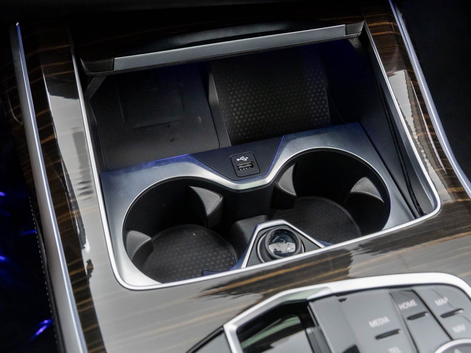 Used 2025 BMW X7 xDrive40i image 25