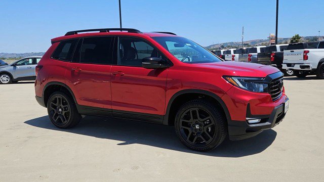 Used 2024 Honda Passport Black Edition image 2