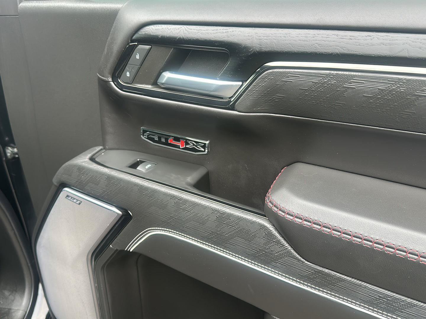 Used 2024 GMC Sierra 1500 AT4X w/ AT4X AEV Edition AWD/4WD image 8